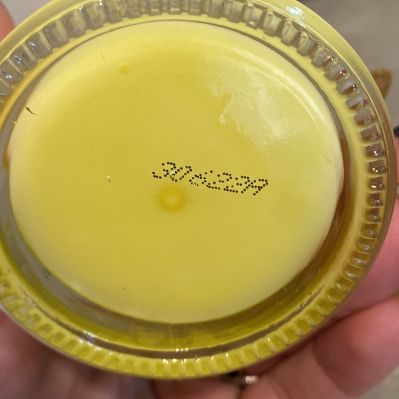 Truly pineapple glow brightening body serum - Picture 5 of 5